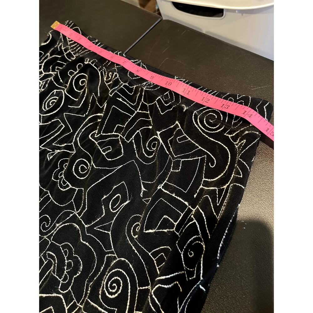 Chico’s Black Embroidered Swirl Midi Skirt Women’s Size M Whimsigoth Boho Flowy - Picture 3 of 5